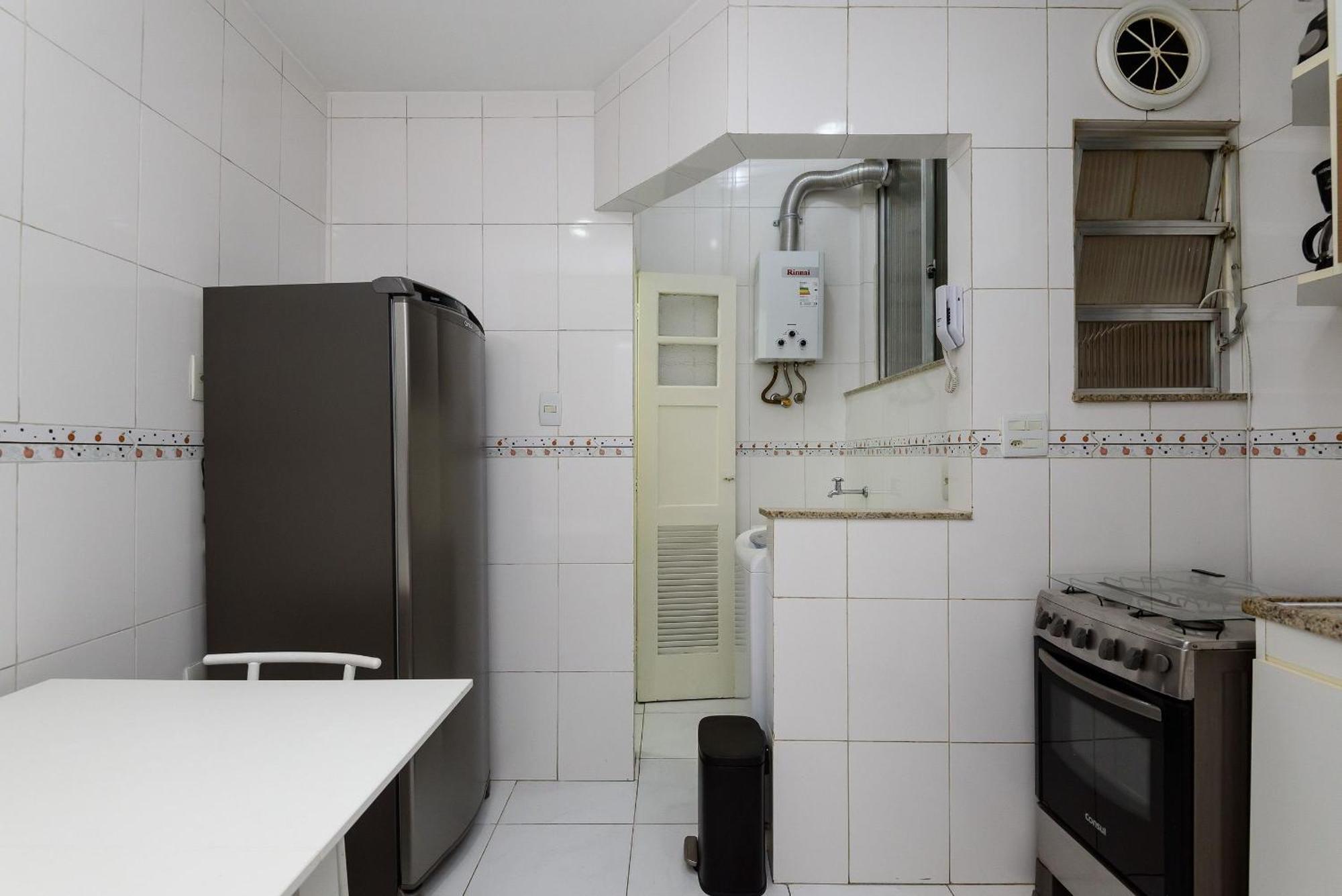 & Sala A 200m Da | Fs 35/703 *