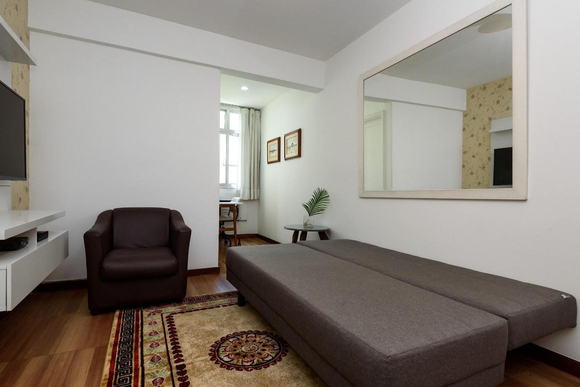 & Sala A 200m Da | Fs 35/703 Apartamento *