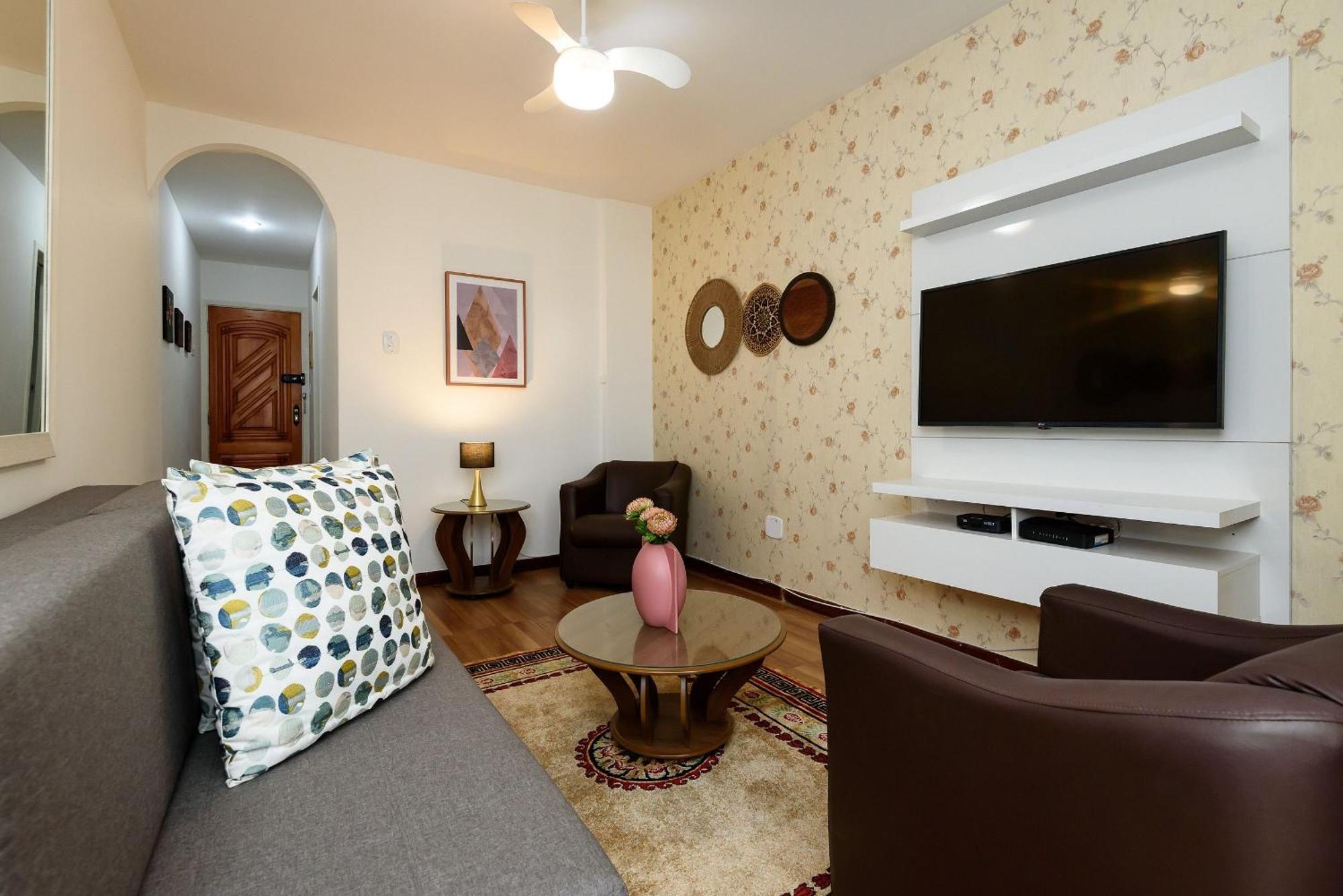& Sala A 200m Da | Fs 35/703 Apartamento